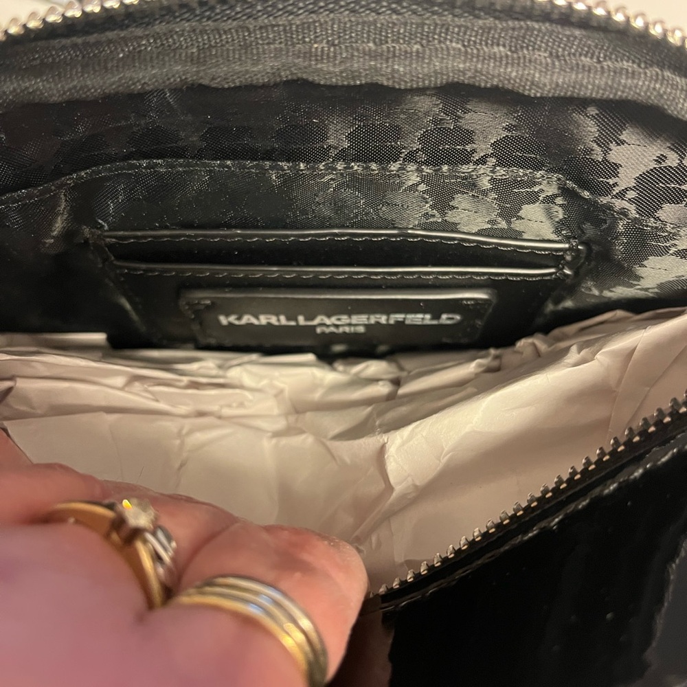 NWT Karl Lagerfeld Paris Maybelle Crossbody Camera Bag With Coin Purse Has COA - Picture 9 of 11